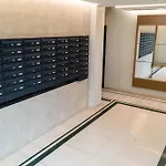Signature 5 تيرانا