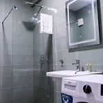 شقة Signature 5 *