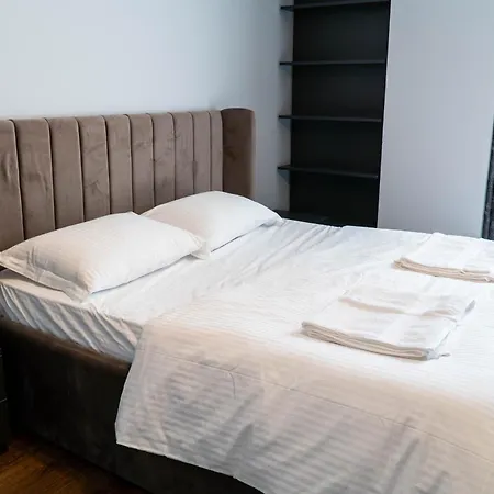 Signature 5 Apartment