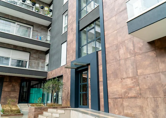 Signature 5 公寓 *